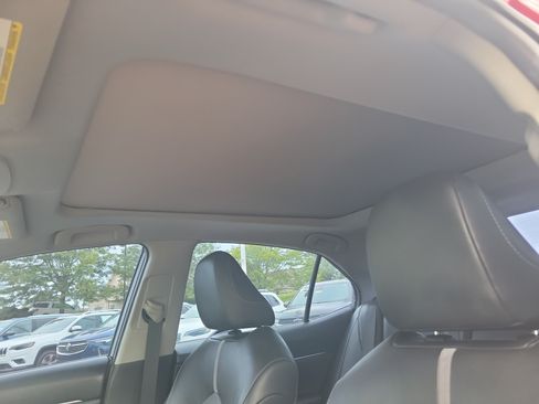 Used 2018 Toyota Camry XSE w/ Audio Package FWD image 16