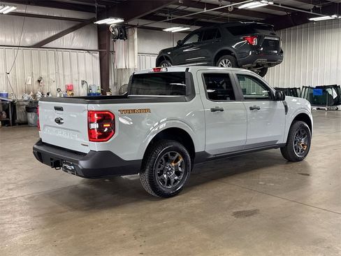 Used 2024 Ford Maverick Tremor w/ Tremor Off-Road Package image 9