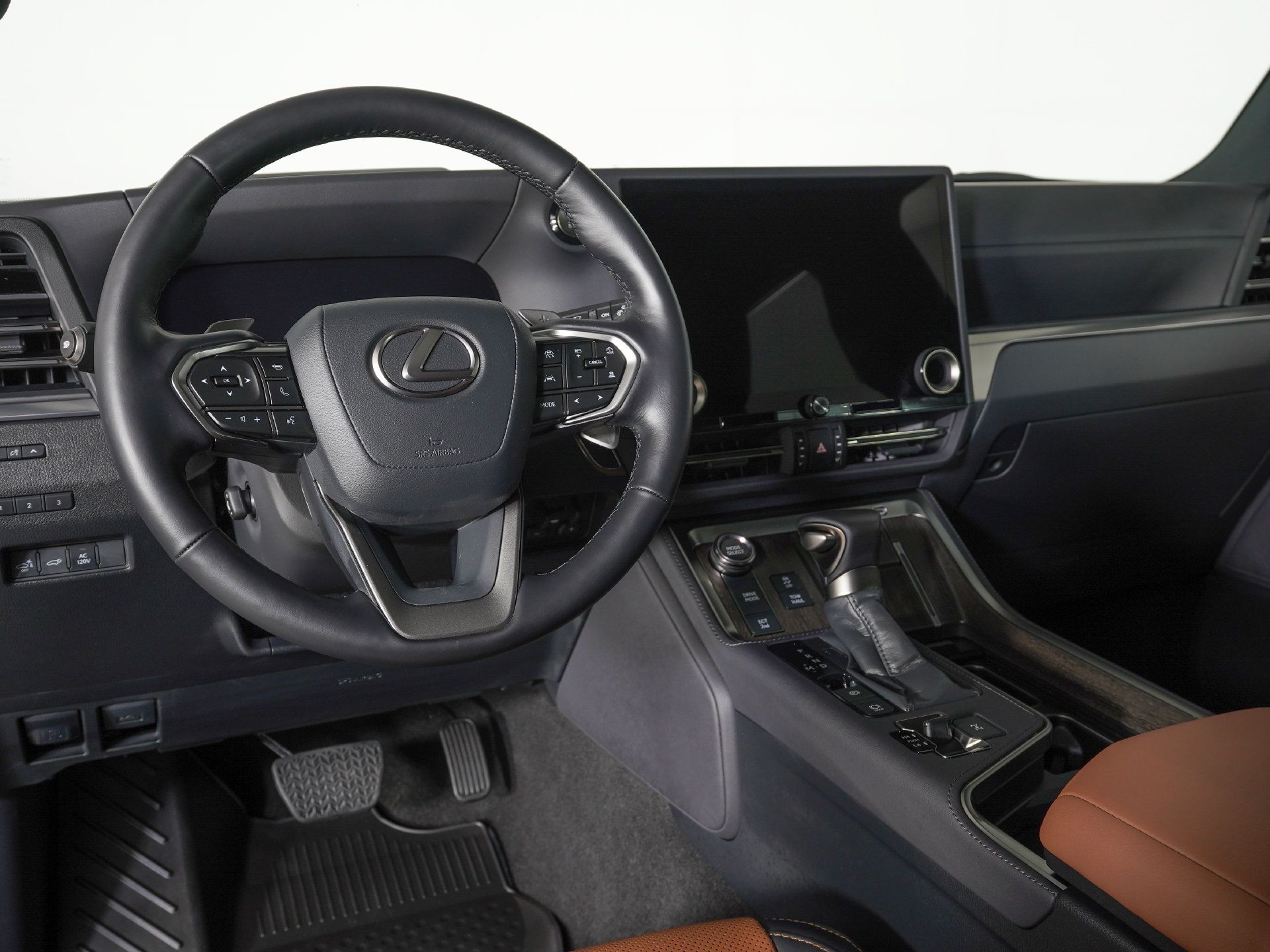 Used 2026 Lexus GX 550 w/ Accessory Package (2T) AWD/4WD image 19