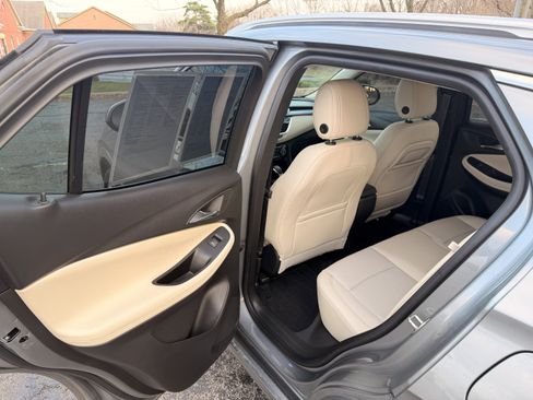 Used 2023 Buick Encore GX Select w/ Experience Buick Package image 12