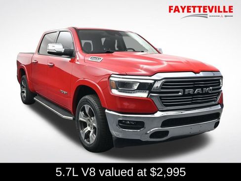 Used 2022 RAM 1500 Laramie AWD/4WD image 1