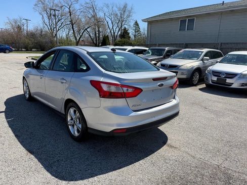 Used 2014 Ford Focus SE image 9