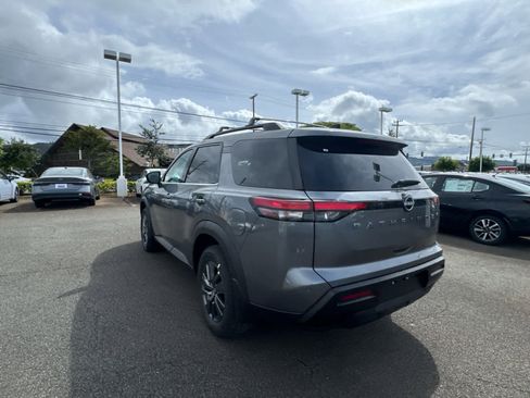 New 2026 Nissan Pathfinder SV FWD image 4