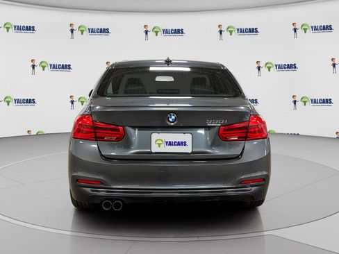 Used 2017 BMW 330i Sedan RWD image 4
