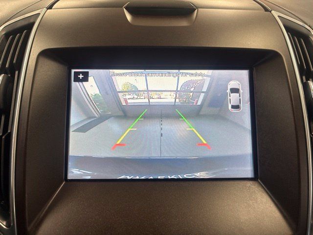 Used 2017 Ford Edge Titanium w/ Equipment Group 301A AWD/4WD image 13