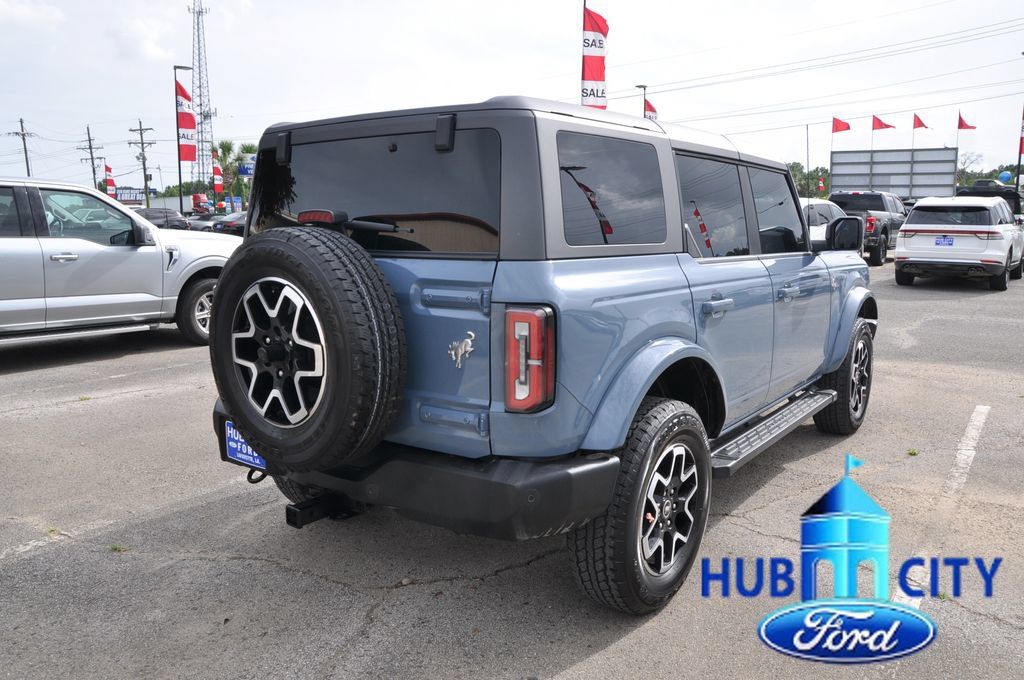 Used 2024 Ford Bronco Outer Banks AWD/4WD image 5