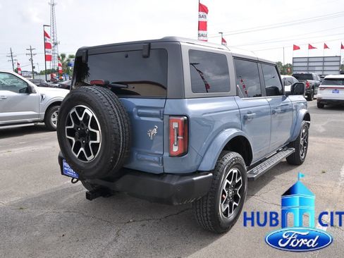 Used 2024 Ford Bronco Outer Banks AWD/4WD image 5