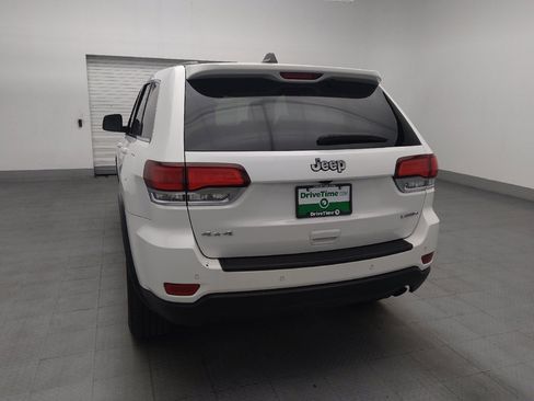 Used 2022 Jeep Grand Cherokee Laredo E AWD/4WD image 6