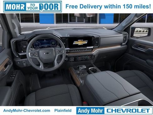 New 2026 Chevrolet Silverado 1500 RST w/ Redline Edition AWD/4WD image 19