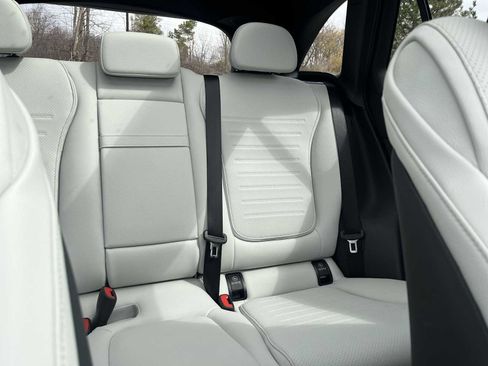 Used 2026 Mercedes-Benz GLC 300 4MATIC image 26