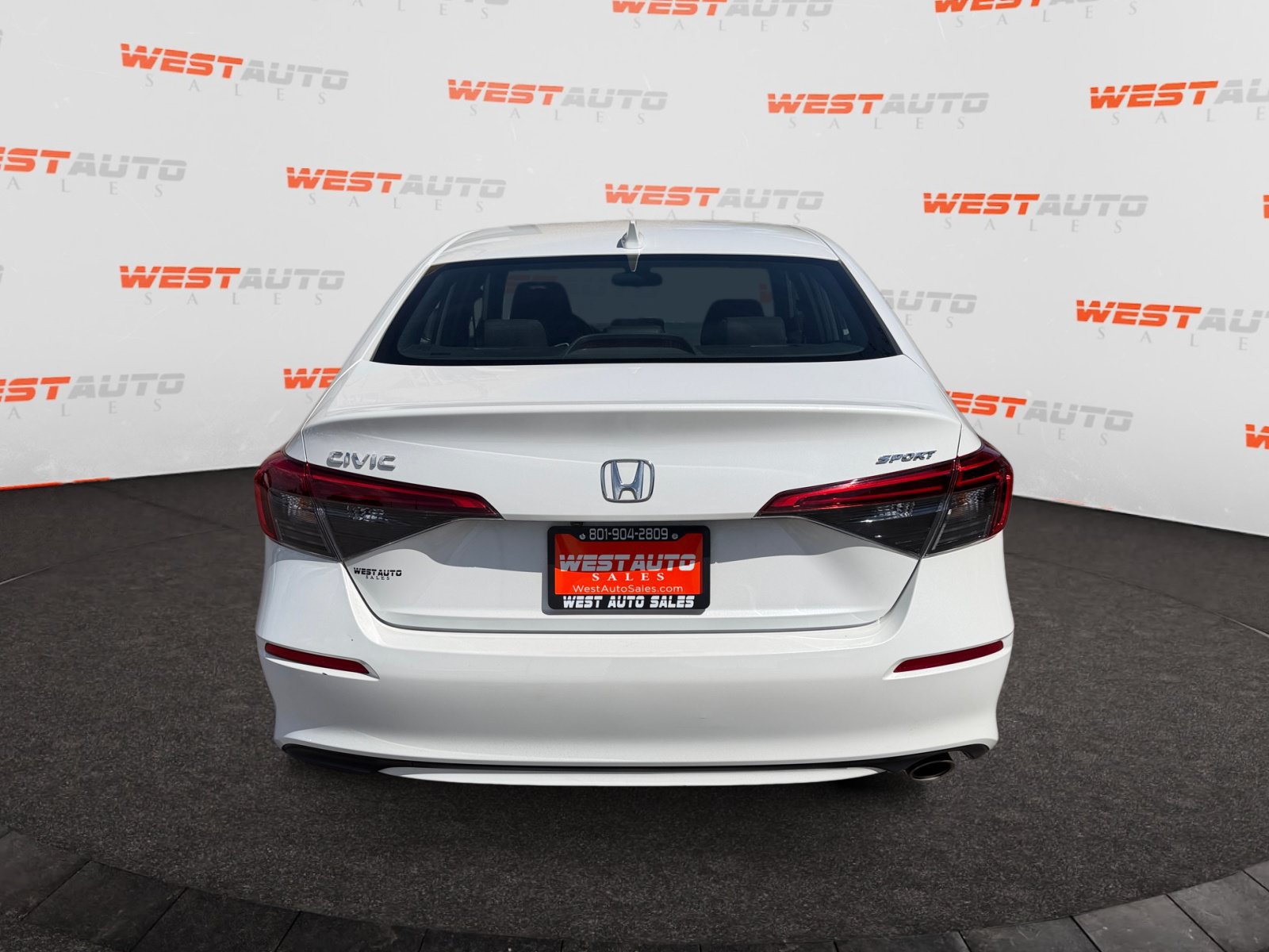 Used 2024 Honda Civic Sport image 4
