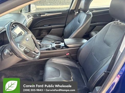 Used 2013 Ford Fusion Titanium w/ Titanium Driver Assist Pkg FWD image 11