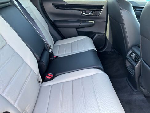 Used 2024 Honda CR-V Sport Touring image 17