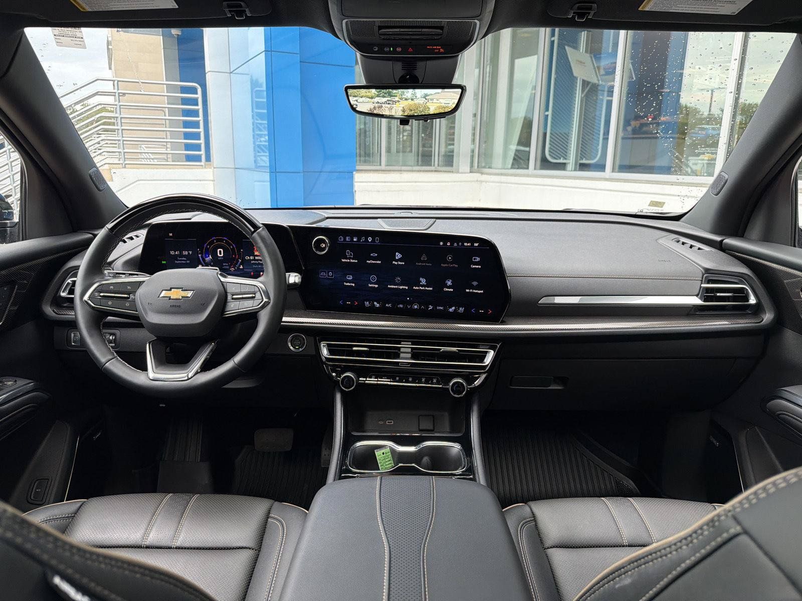 Used 2026 Chevrolet Traverse High Country w/ LPO, Floor Liner Package AWD/4WD image 27