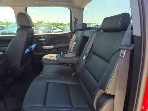 Used 2018 Chevrolet Silverado 1500 LT w/ All Star Edition AWD/4WD image 11