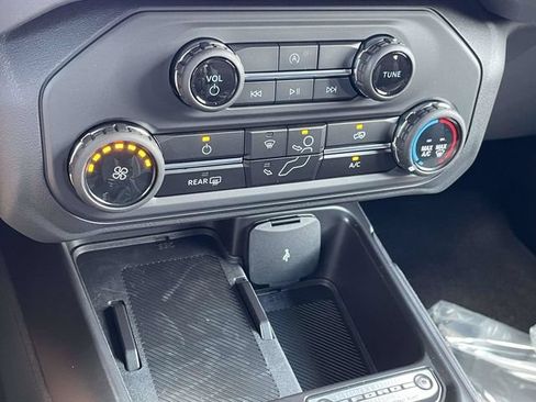 New 2026 Ford Bronco 4-Door w/ Sasquatch Package AWD/4WD image 8