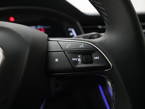 Used 2025 Audi Q7 2.0T Premium Plus w/ Premium Plus Package image 23