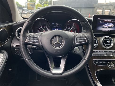 Used 2017 Mercedes-Benz C 300 Sedan image 20