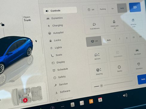 Used 2022 Tesla Model 3 image 19
