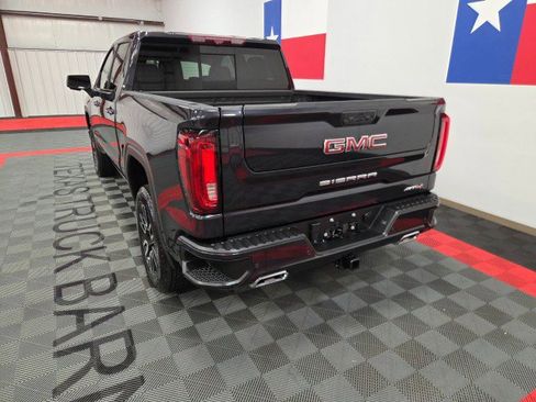 Used 2023 GMC Sierra 1500 AT4 w/ AT4 Premium Package image 12
