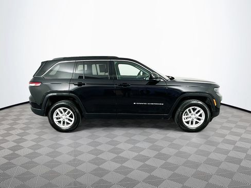 Certified 2024 Jeep Grand Cherokee Laredo X w/ Luxury Tech Group I AWD/4WD image 14