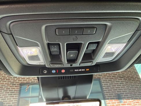 Used 2024 GMC Sierra 2500 AT4 w/ AT4 Premium Plus Package image 24