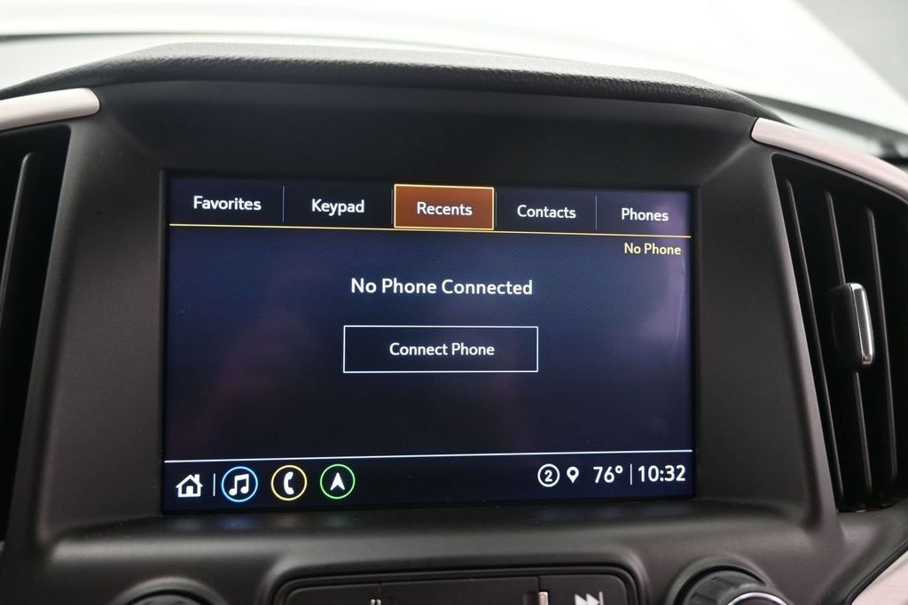 Used 2024 GMC Terrain SLT w/ Infotainment Package II FWD image 29