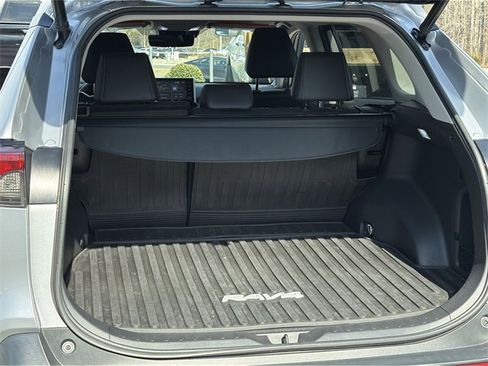 Used 2020 Toyota RAV4 Limited image 40