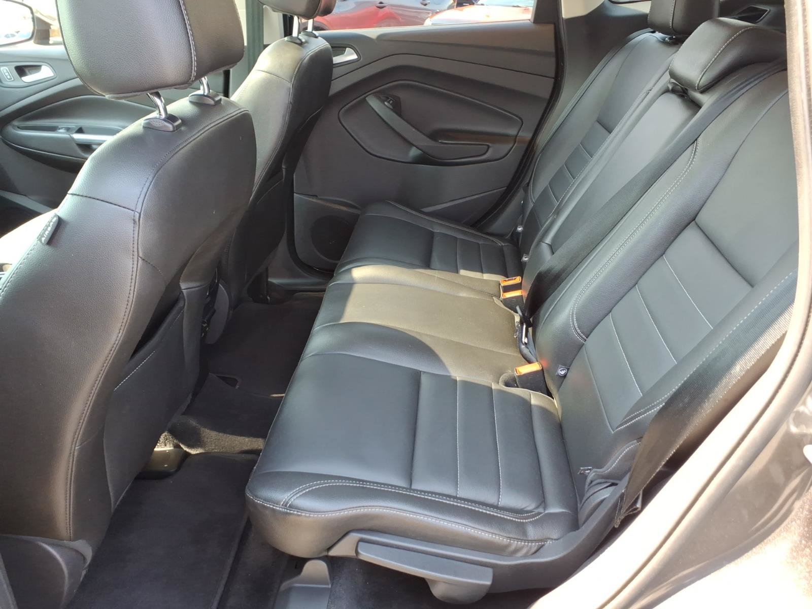 Used 2015 Ford Escape Titanium AWD/4WD image 24