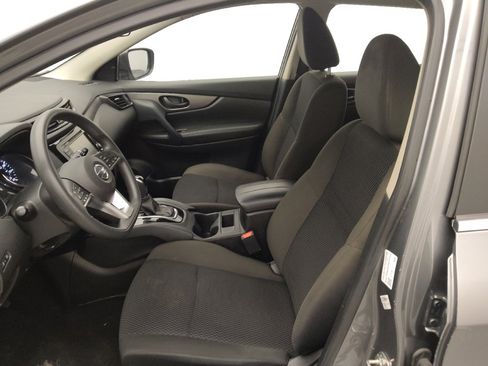 Used 2022 Nissan Rogue Sport S FWD image 17