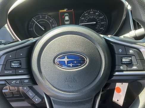 Used 2020 Subaru Impreza 2.0i Premium image 12