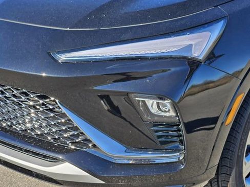 New 2026 Buick Envista Avenir FWD image 5