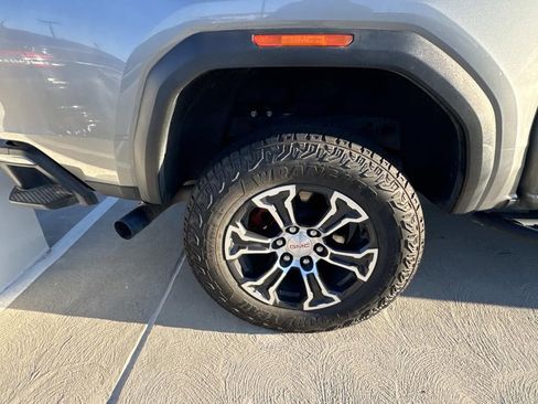 Used 2023 GMC Canyon AT4 w/ AT4 Premium Package image 7