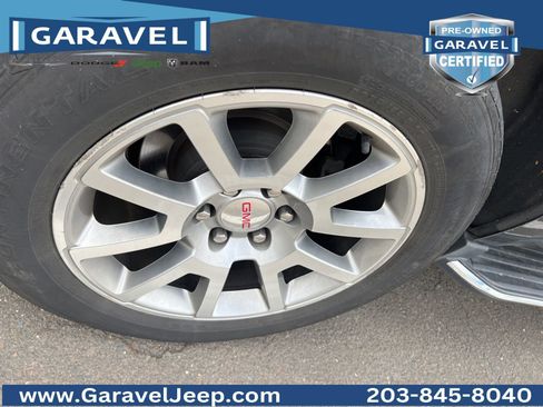 Used 2020 GMC Yukon Denali w/ Open Road Package AWD/4WD image 9
