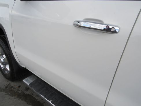 Used 2015 GMC Sierra 3500 SLT image 26