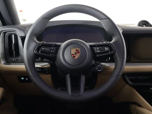 New 2026 Porsche Cayenne Coupe AWD/4WD image 12