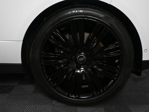 Used 2020 Land Rover Range Rover Long Wheelbase HSE image 37