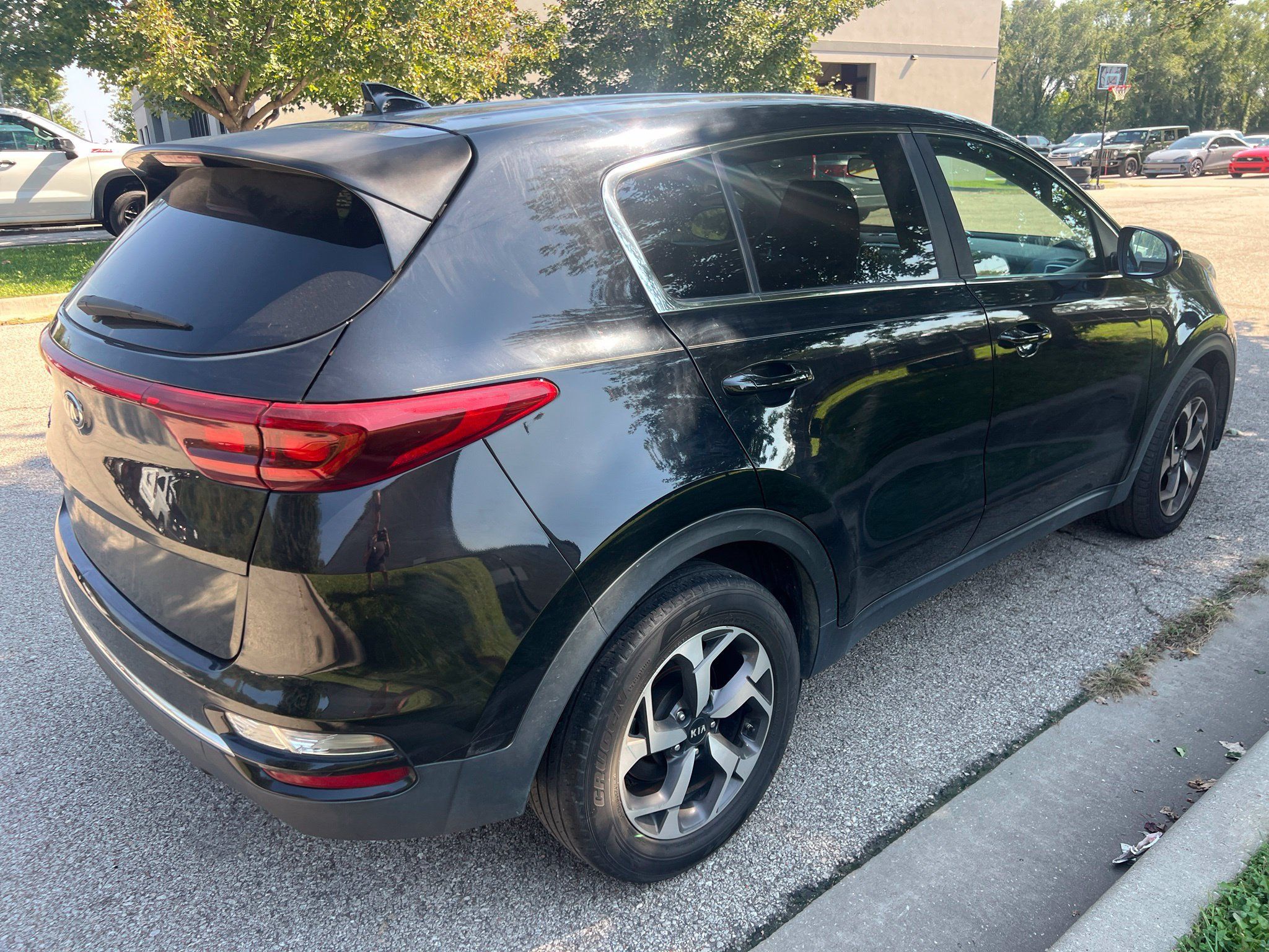 Used 2020 Kia Sportage LX FWD image 5