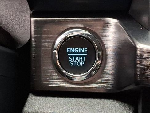 Used 2023 Ford F250 Lariat w/ Sport Appearance Package image 24