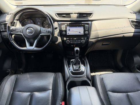 Used 2017 Nissan Rogue SL w/ SL Premium Package AWD/4WD image 2