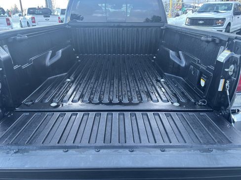 Used 2023 Toyota Tacoma TRD Off-Road image 11