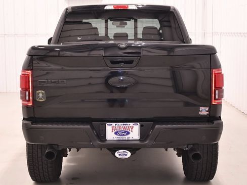 Used 2016 Ford F150 Lariat w/ Equipment Group 502A Luxury AWD/4WD image 8