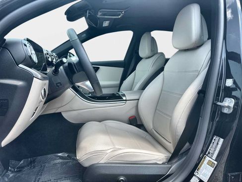 Used 2026 Mercedes-Benz C 300 Sedan image 11