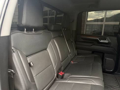 Used 2024 GMC Sierra 3500 Denali w/ Denali Reserve Package AWD/4WD image 44