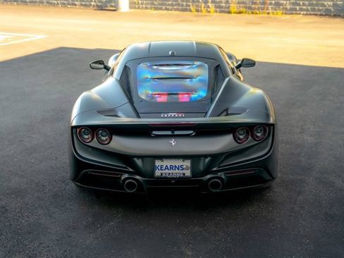 Used 2020 Ferrari F8 Tributo RWD image 31