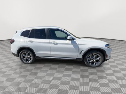 Used 2024 BMW X3 xDrive30i AWD/4WD image 9
