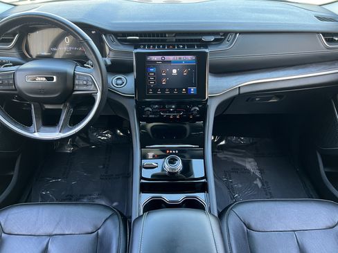 Used 2021 Jeep Grand Cherokee L Limited AWD/4WD image 36