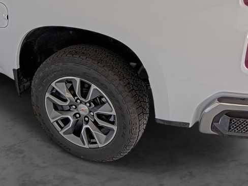 New 2026 Chevrolet Silverado 1500 LT w/ True North Edition Plus image 9