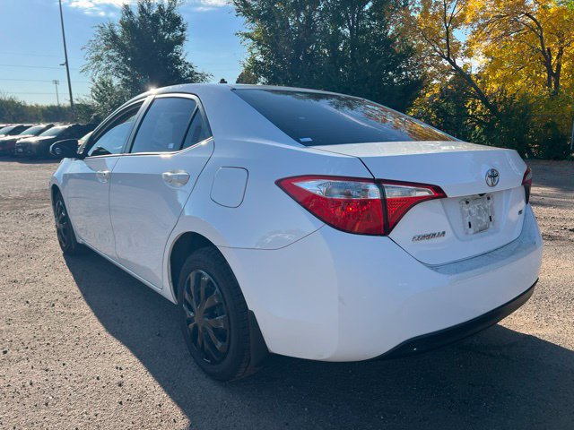 Used 2014 Toyota Corolla LE FWD image 3