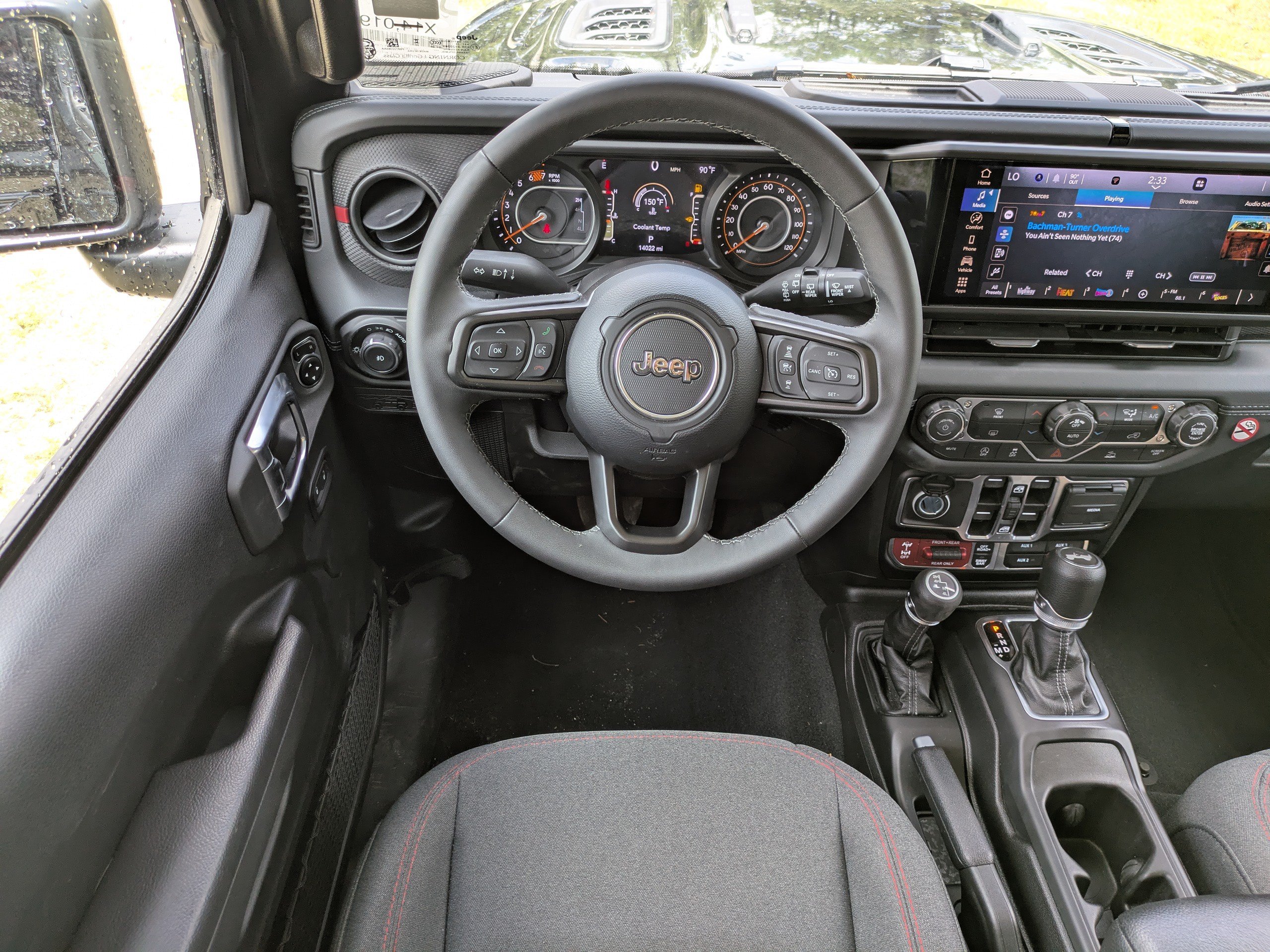 Used 2026 Jeep Wrangler Unlimited Rubicon AWD/4WD image 14